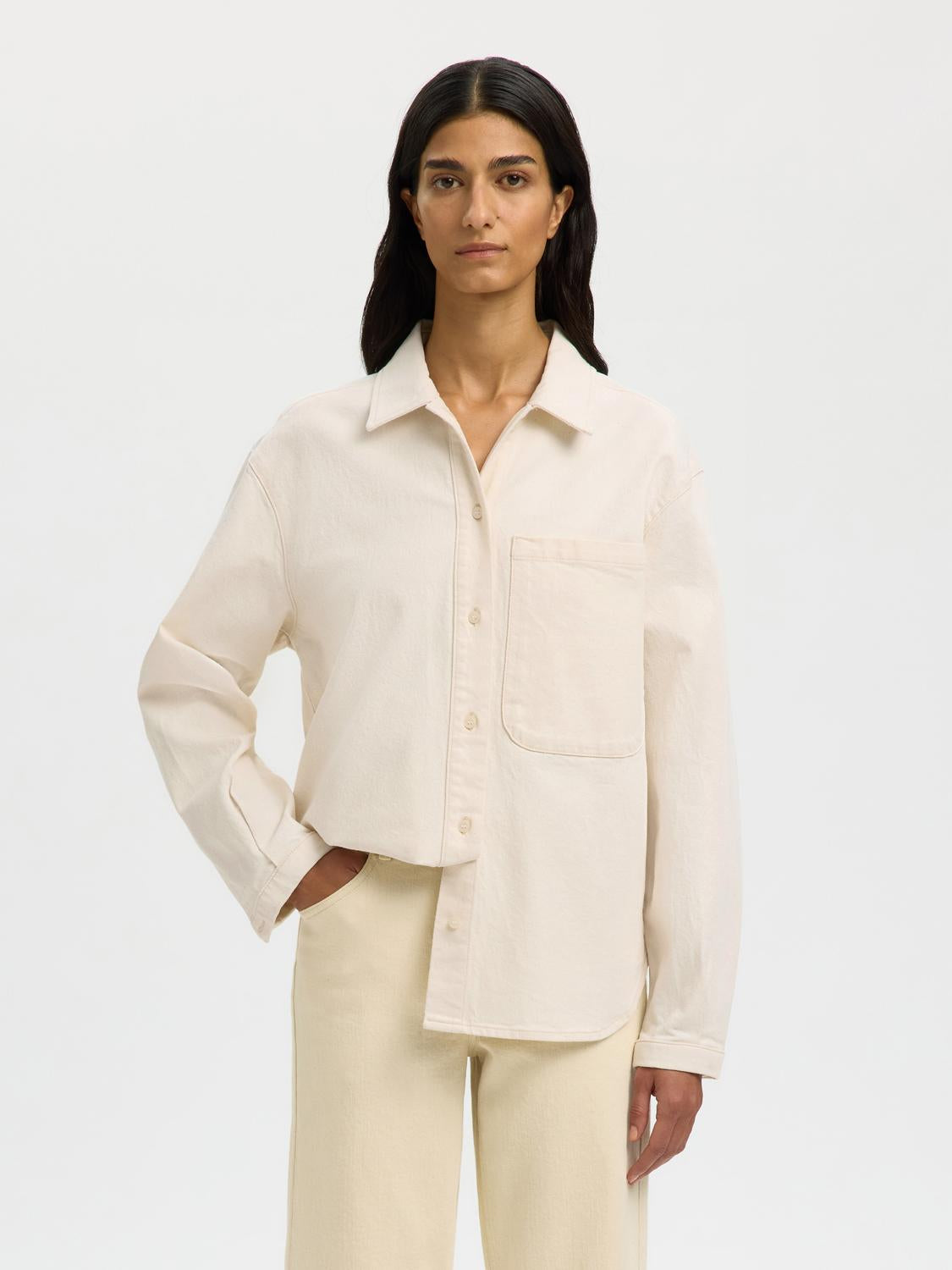 model_shot-front